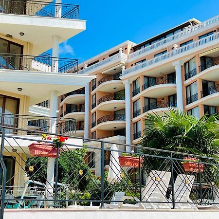 Villa Calabria Свети-Влас Экстерьер фото
