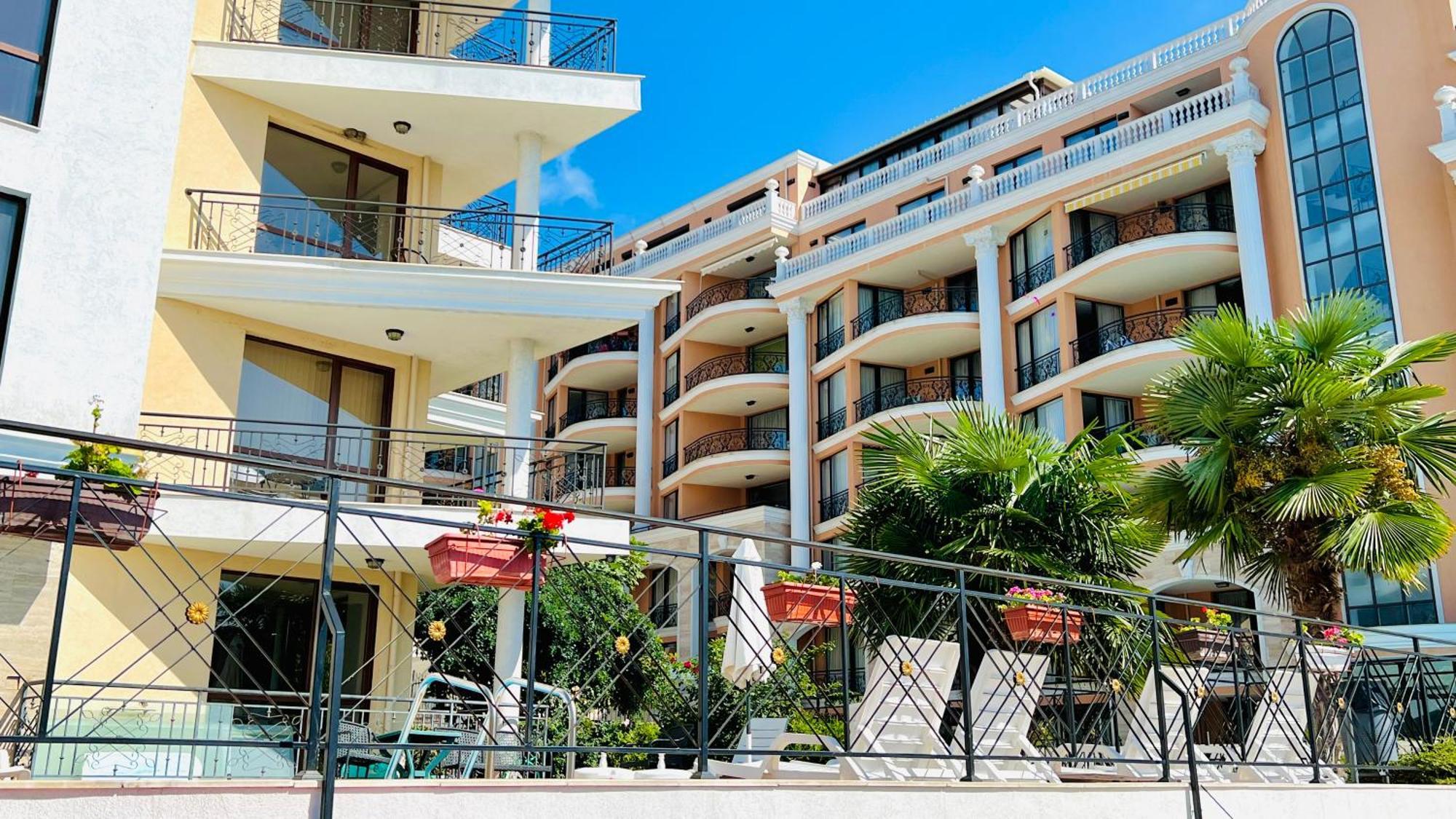Villa Calabria Свети-Влас Экстерьер фото